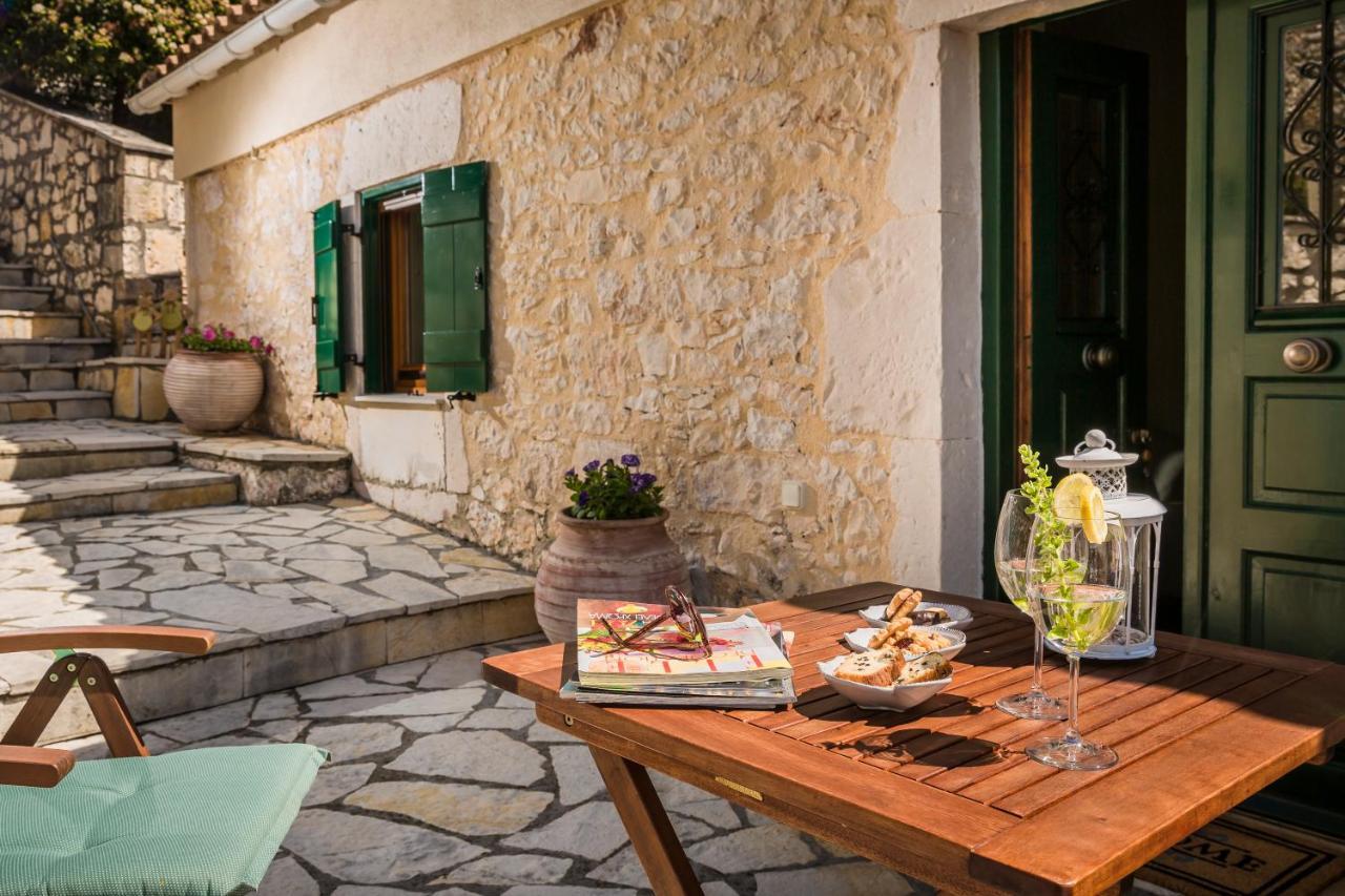 Traditional Stone House Anofli 1843 Fiskardo Kefalonia Exterior foto